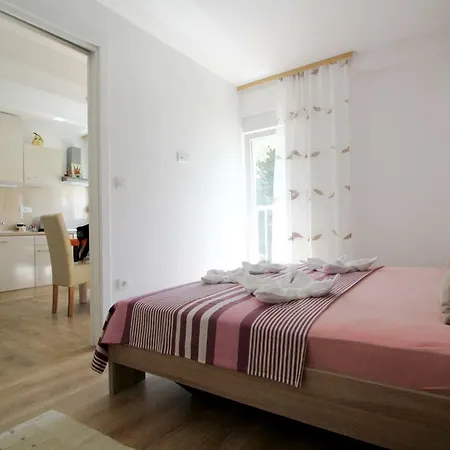 Lägenhet Totko Split